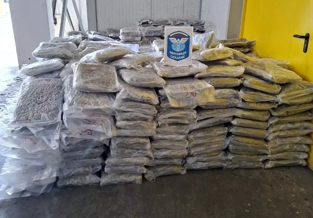 edirnede freze makinesinde 739 kilo esrar ele gecirildi wcMwOSQL