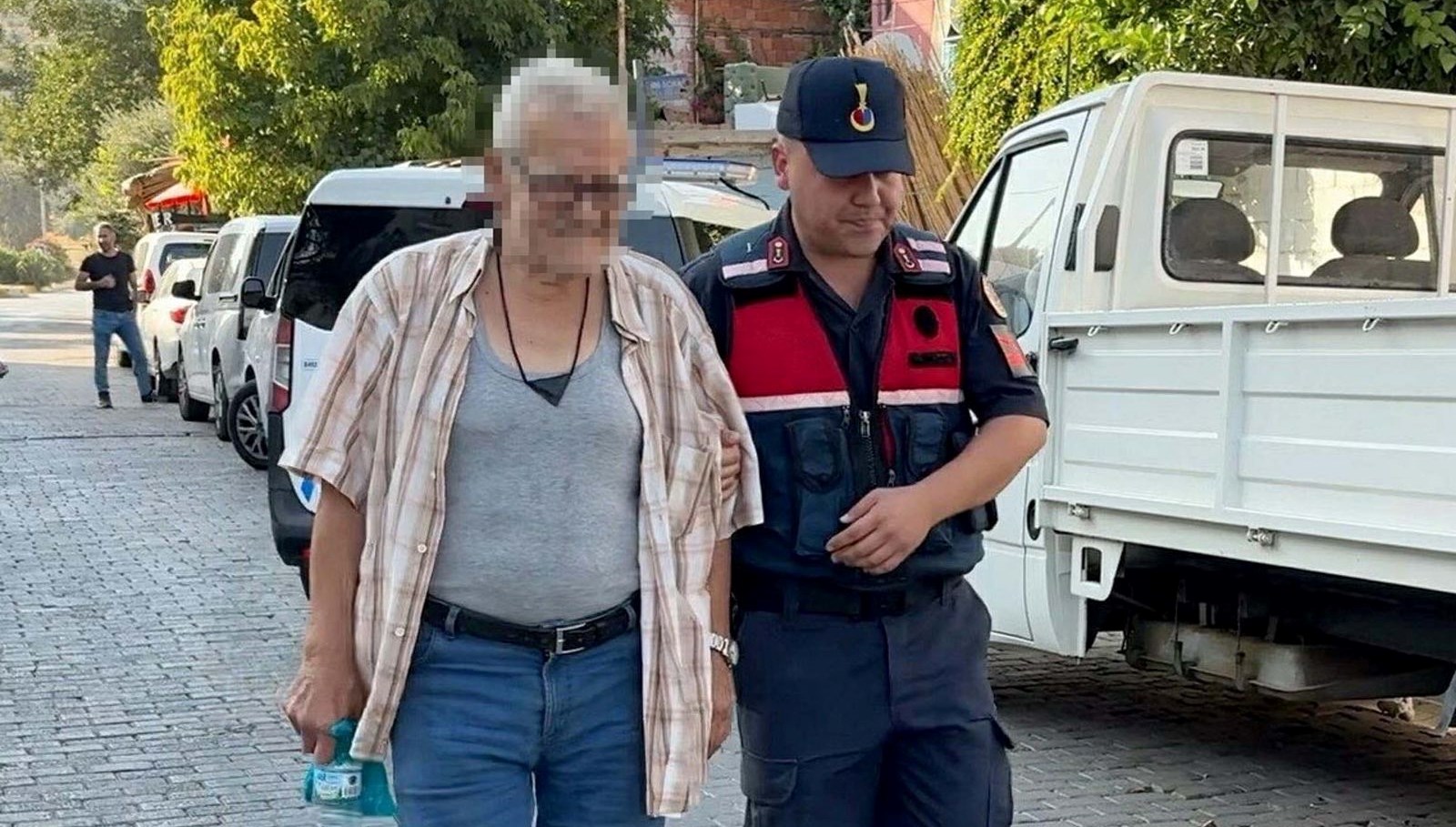 evinde binlerce hap bulundu raporum var ben iciyorum savunmasi f4WymCVP