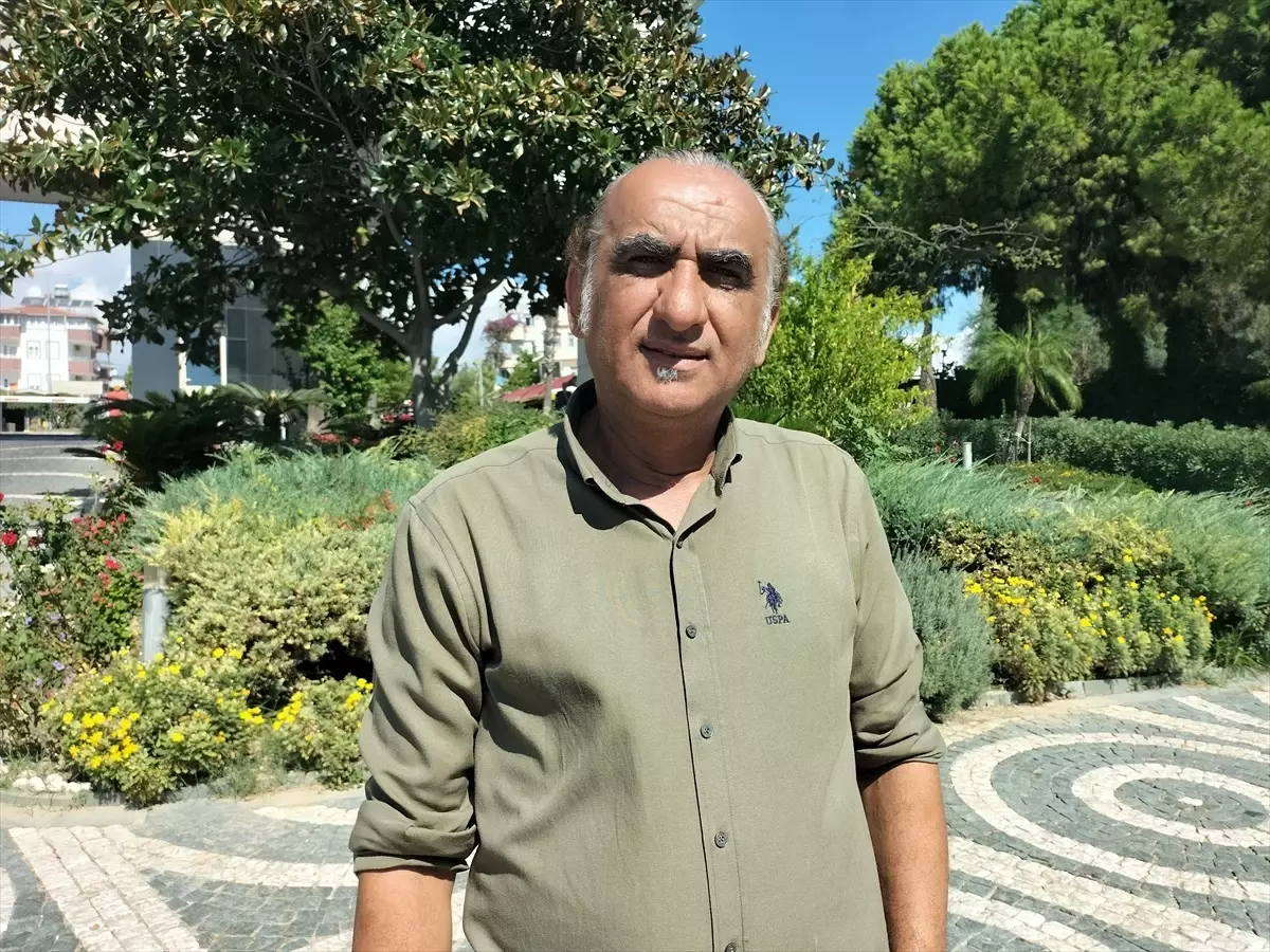 28 yildir antalyada tatil yapiyorlar jKD8D4YV