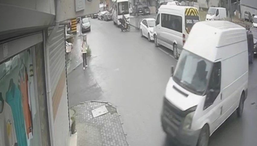 avcilarda freni bosalan panelvan dukkana daldi Nw6vx1LS