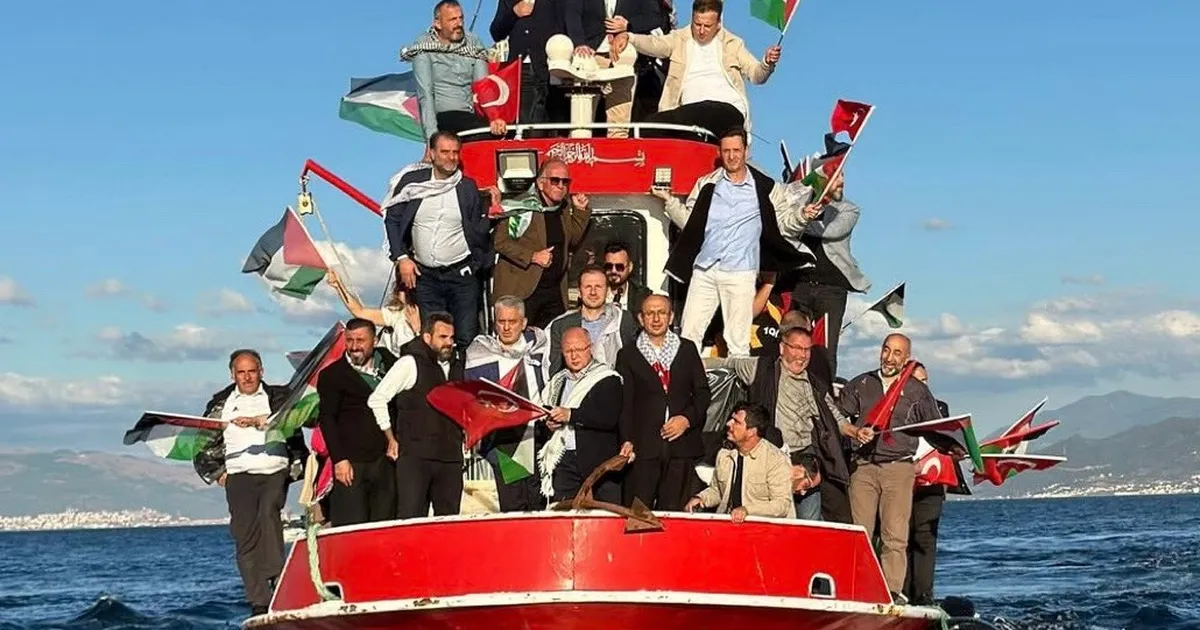 bursa mudanya sahilinden sumud filosuna destek FQ4sVB9C