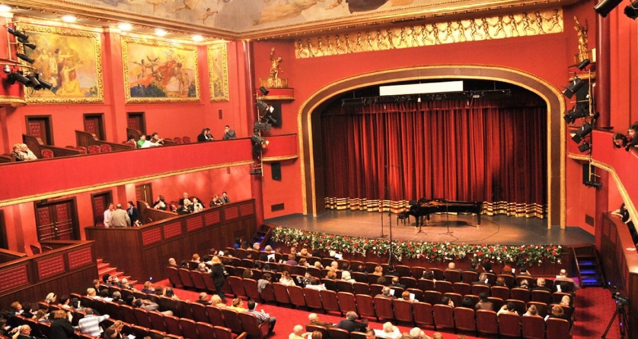 sureyya operasinda caykovski ruzgari 99errHcf