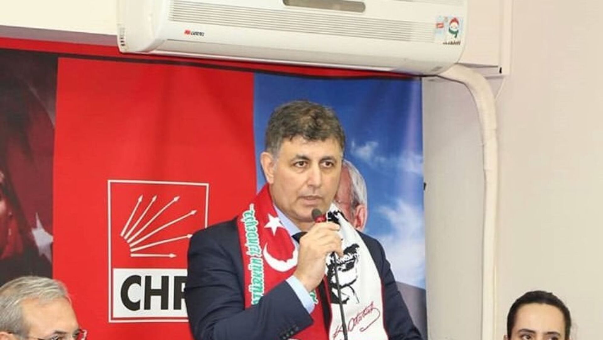 İzmir’de Siyasi Bir Değişim: Tugay Bağımsız Yoluna Gidiyor