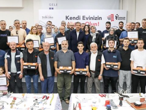 Esenlerde evlerin yeni ustalari goreve hazir Cjbr5ViM