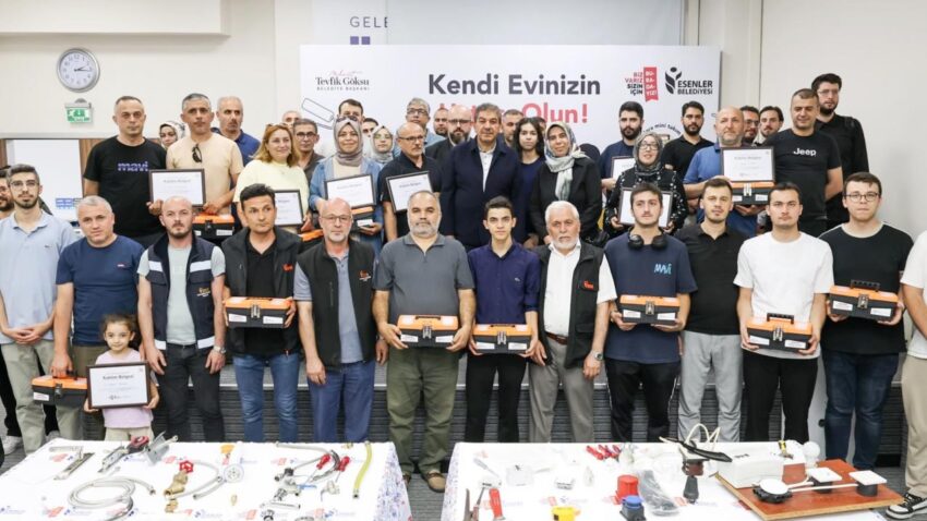 Esenlerde evlerin yeni ustalari goreve hazir Cjbr5ViM