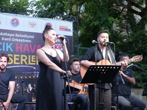 Istanbul maltepede yazin ritmi 90lar oldu qZHucptG